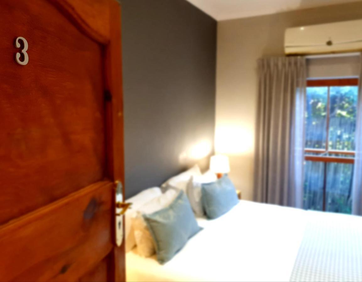 Two Fat Owls Guesthouse 乔治 外观 照片