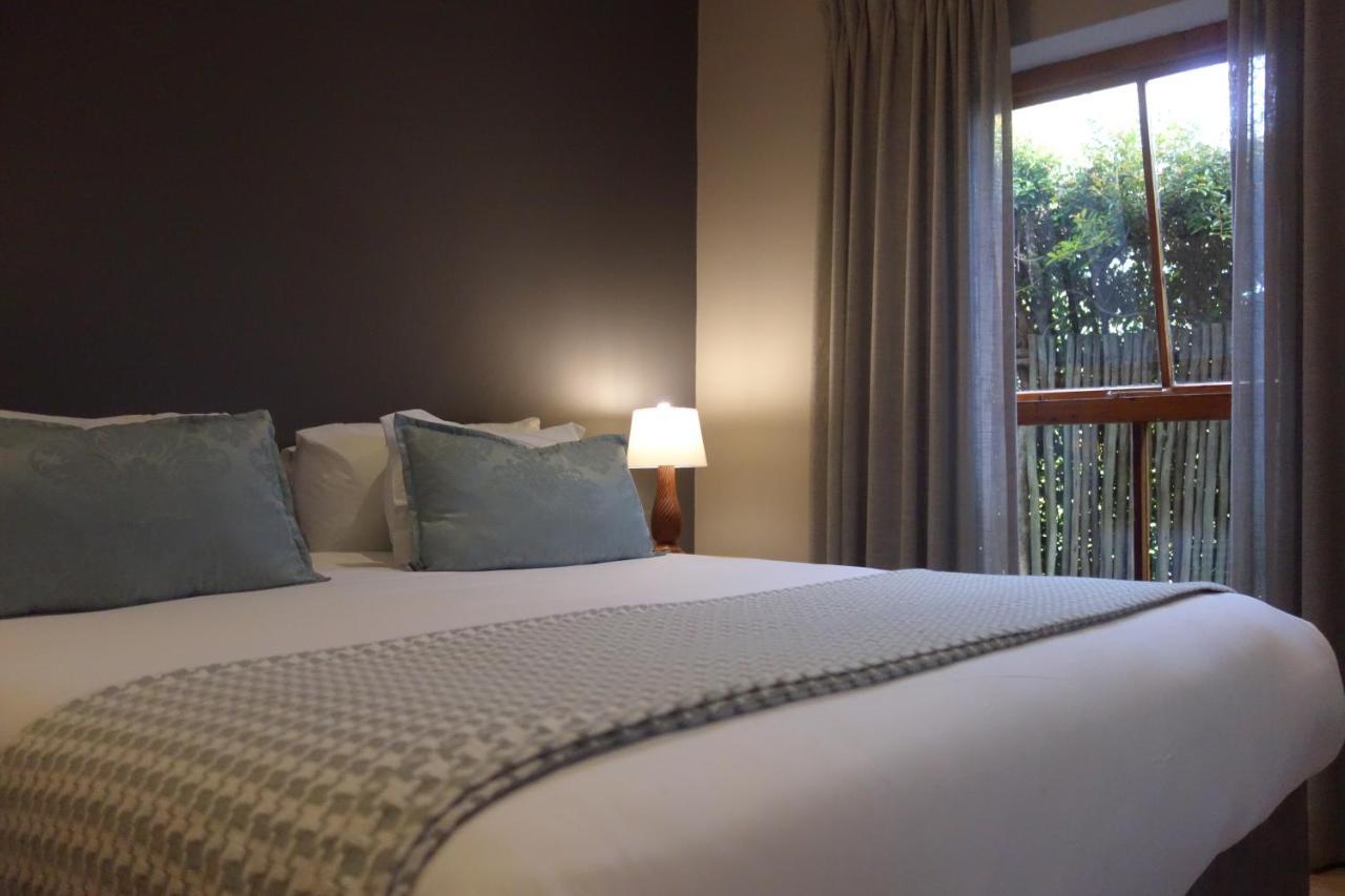 Two Fat Owls Guesthouse 乔治 外观 照片