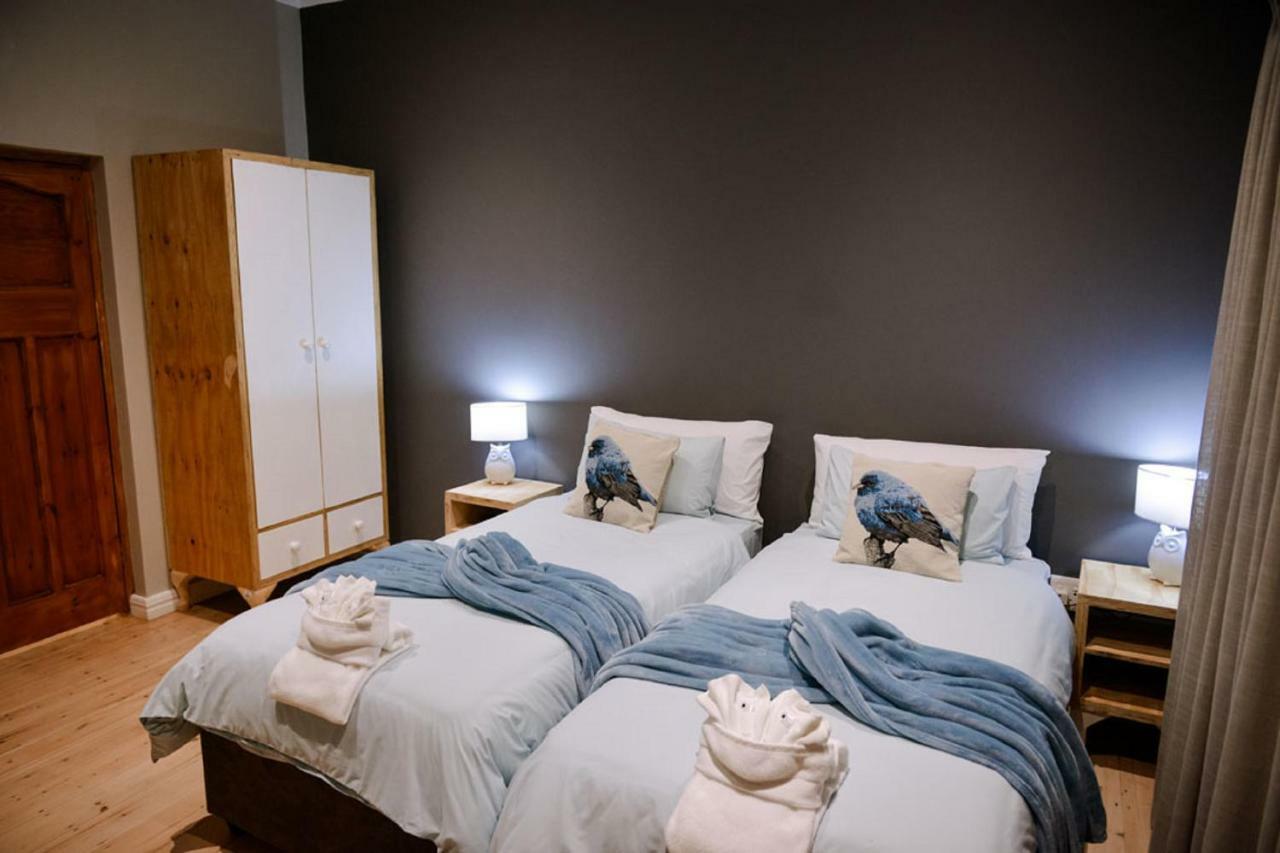 Two Fat Owls Guesthouse 乔治 外观 照片
